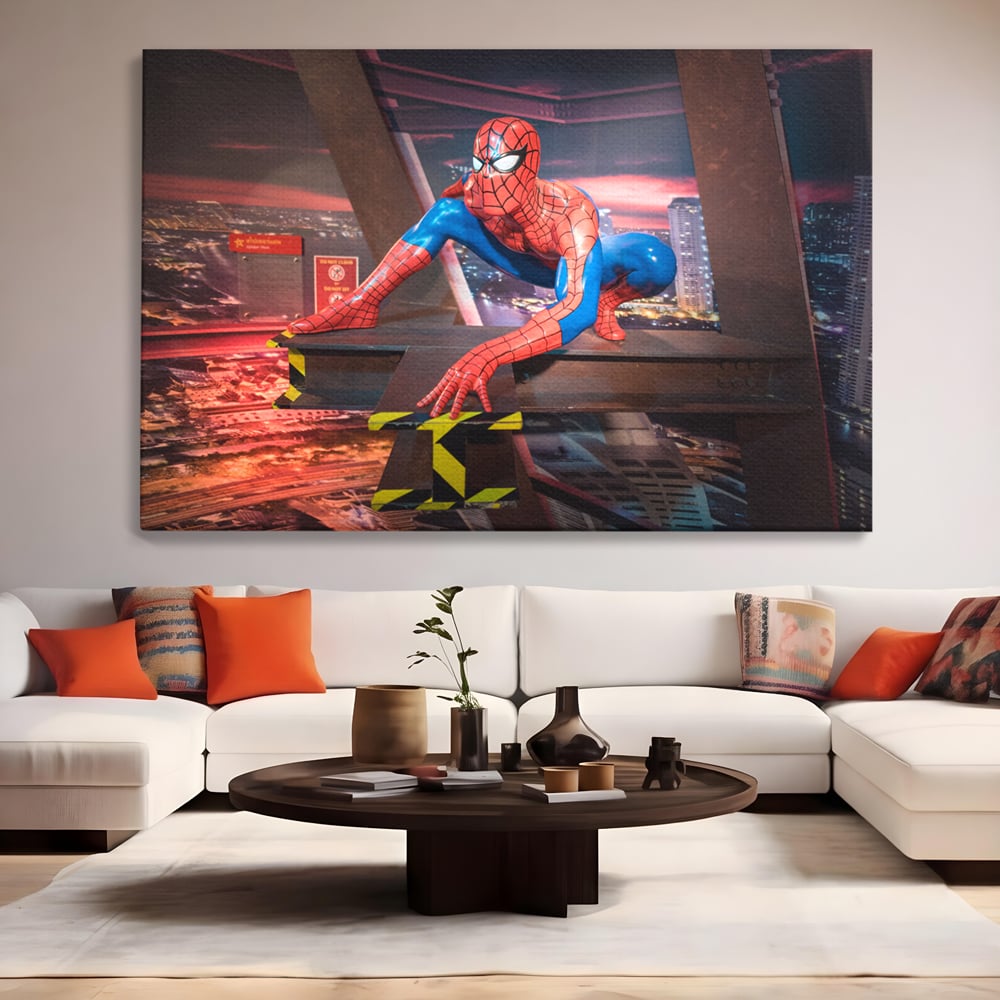 Tablou canvas cu tablou canvas cu figurina spider man, fara rama, pe sasiu de lemn, pe perete intr-un living